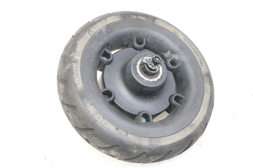 photo de REAR RIM AND TIRE SEGWAY NINEBOT E2 1