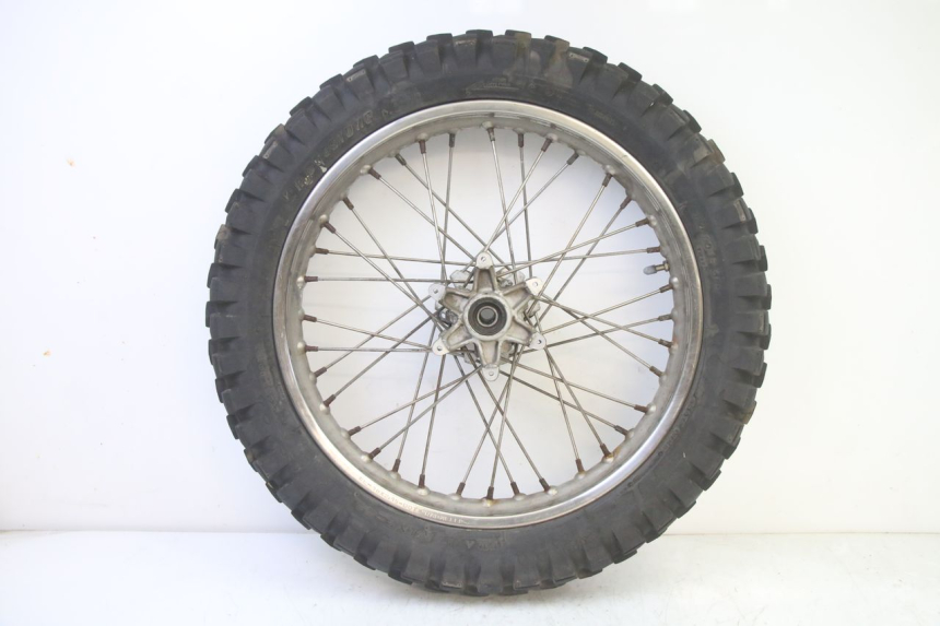 photo de REAR RIM AND TIRE APRILIA ETX 125 (1998 - 2002)