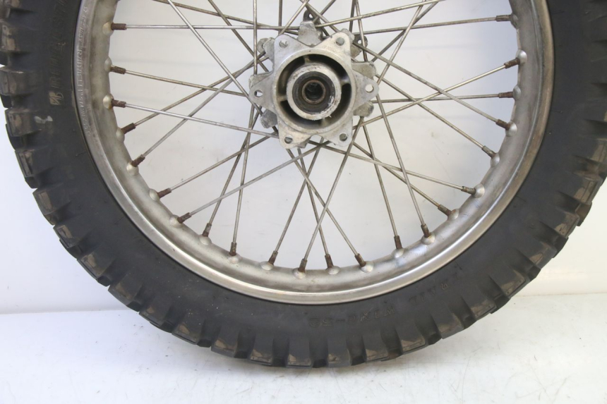 photo de REAR RIM AND TIRE APRILIA ETX 125 (1998 - 2002)