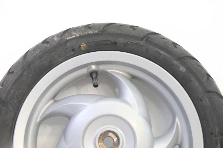 photo de REAR RIM AND TIRE PIAGGIO FLY 2T 50 (2004 - 2017)
