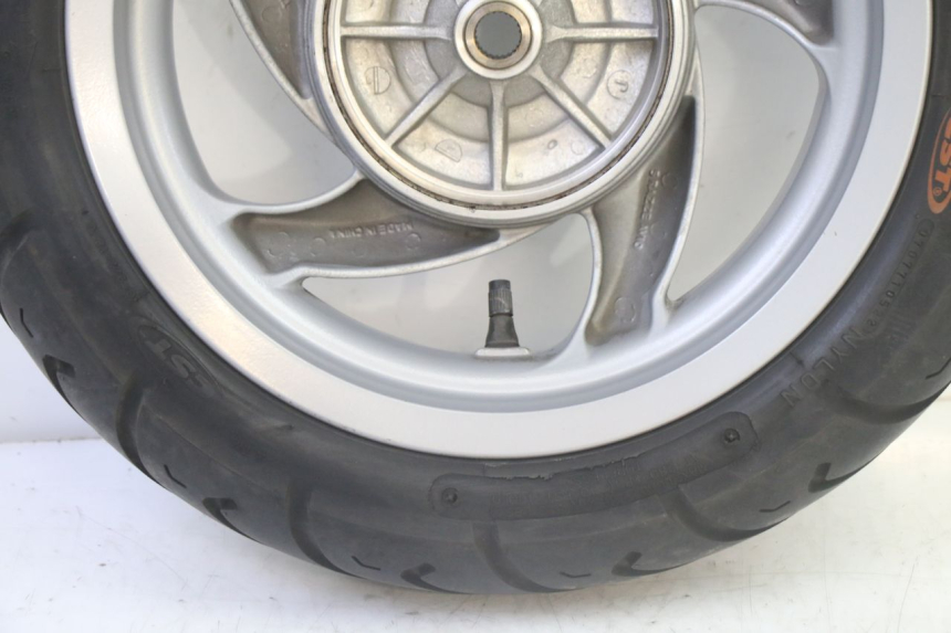 photo de REAR RIM AND TIRE PIAGGIO FLY 2T 50 (2004 - 2017)