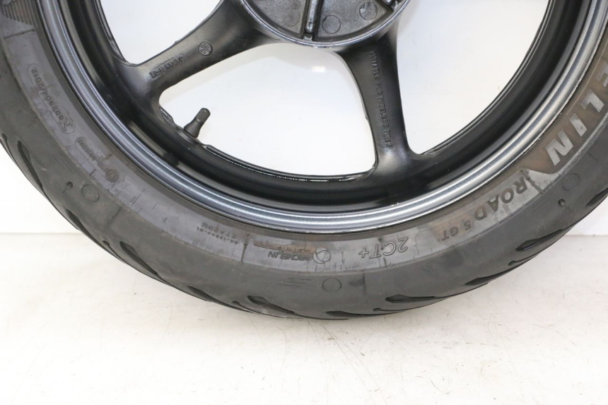 photo de REAR RIM AND TIRE YAMAHA FZ6 FAZER S2 600 (2007 - 2011)