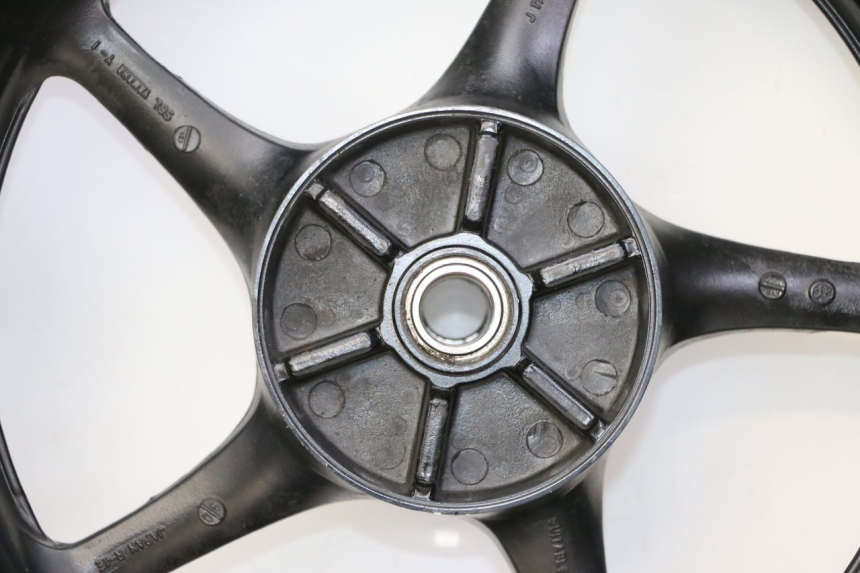photo de REAR RIM AND TIRE YAMAHA FZ6 FAZER S2 600 (2007 - 2011)