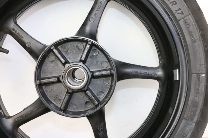 photo de REAR RIM AND TIRE YAMAHA FZ6 FAZER S2 600 (2007 - 2011)