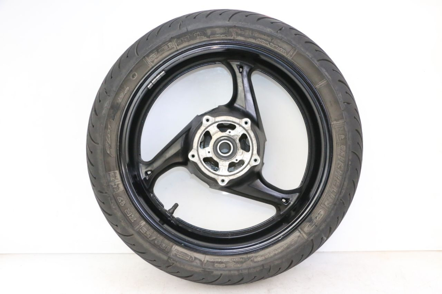 photo de REAR RIM AND TIRE SUZUKI GSR 750 (2011 - 2017)