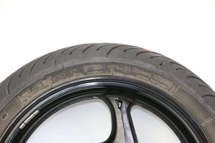 photo de REAR RIM AND TIRE SUZUKI GSR 750 (2011 - 2017)