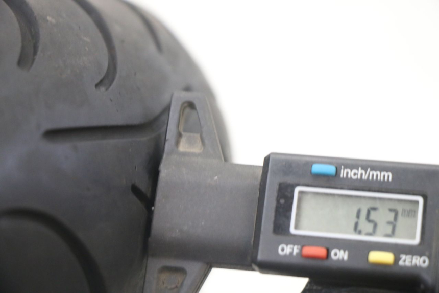 photo de REAR WHEEL AND TIRE SYM JET 14 4T 50 (2018 - 2022)