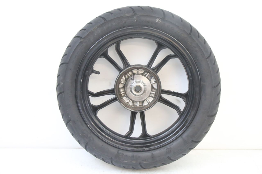 photo de REAR WHEEL AND TIRE SYM JET 14 4T 50 (2018 - 2022)