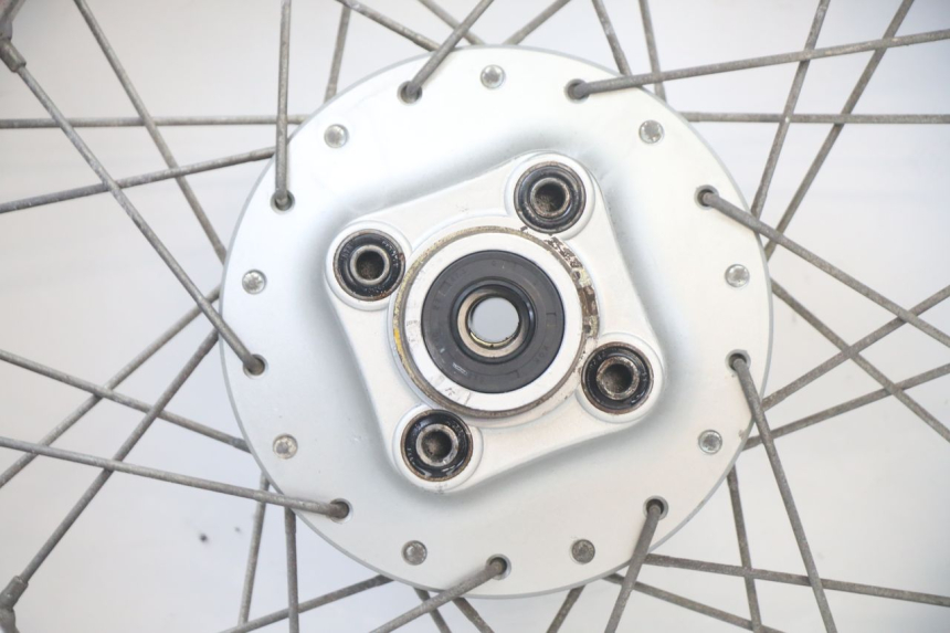 photo de REAR RIM AND TIRE KYMCO STRYKER OFF ROAD 125 (1999 - 2005)