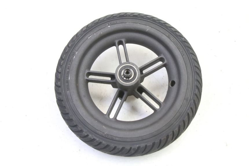 photo de REAR RIM AND TIRE XIAOMI MI PRO 2 1
