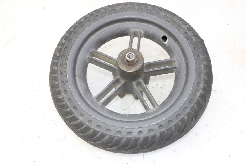 photo de REAR RIM AND TIRE XIAOMI MI PRO 2 1