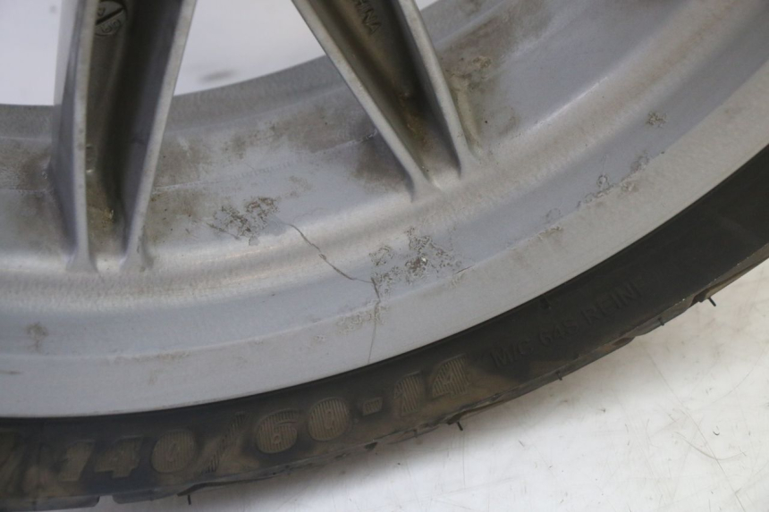 photo de REAR RIM AND TIRE PIAGGIO MP3 RL 250 (2007 - 2010)