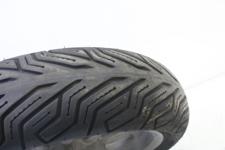 photo de REAR RIM AND TIRE PIAGGIO MP3 RL 250 (2007 - 2010)