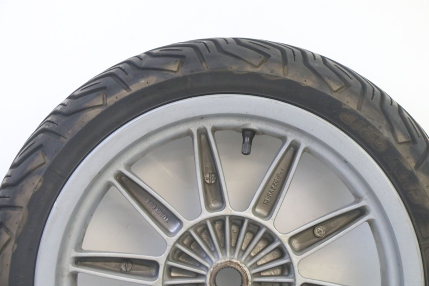 photo de REAR RIM AND TIRE PIAGGIO MP3 RL 250 (2007 - 2010)