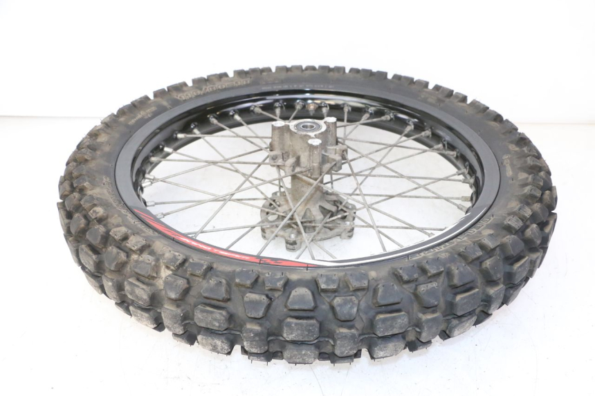 photo de REAR RIM AND TIRE RIEJU MRT 50 (2018 - 2021)