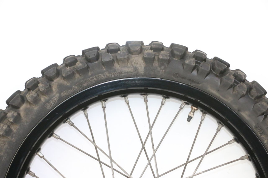 photo de REAR RIM AND TIRE RIEJU MRT 50 (2018 - 2021)