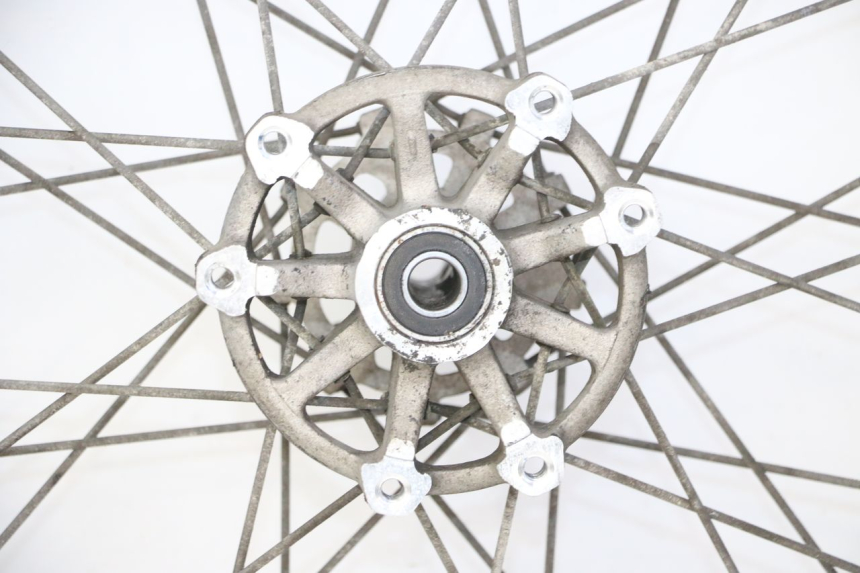 photo de REAR RIM AND TIRE RIEJU MRT 50 (2018 - 2021)