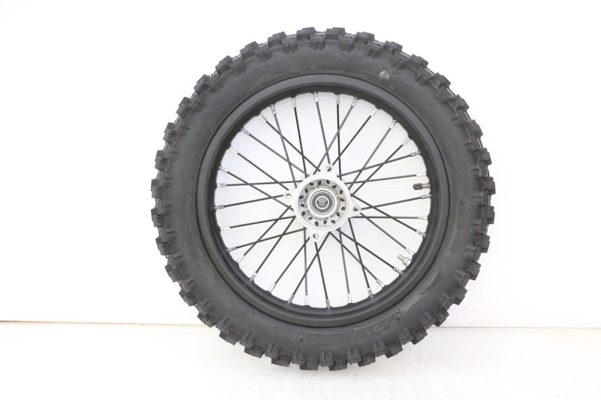 photo de REAR RIM AND TIRE APOLLO RFZ 125