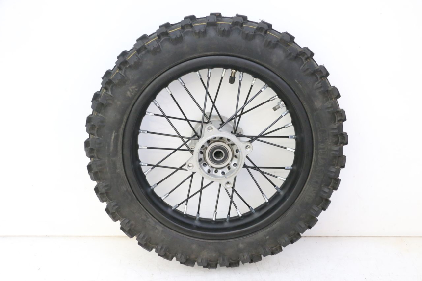 photo de REAR RIM AND TIRE APOLLO RFZ 125