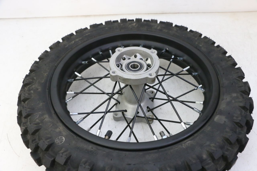 photo de REAR RIM AND TIRE APOLLO RFZ 125