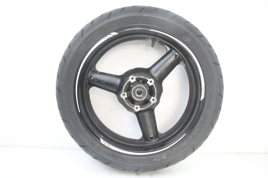 photo de REAR RIM AND TIRE SUZUKI GSF S BANDIT 600 (2000 - 2004)