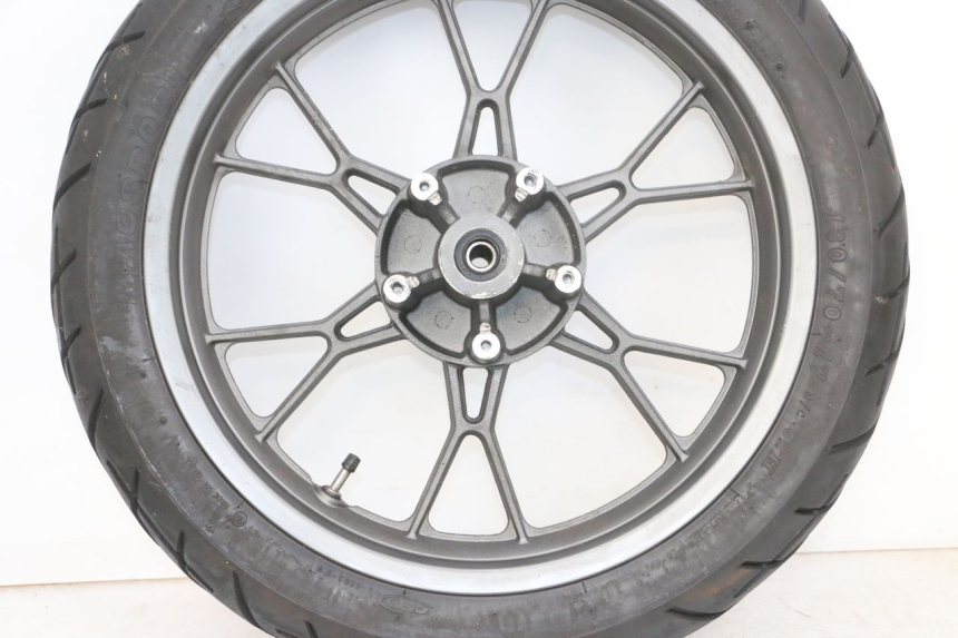photo de REAR RIM AND TIRE KSR TR SM 50 (2015 - 2018) - Component zoom