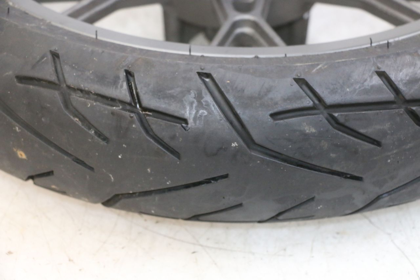 photo de REAR RIM AND TIRE KSR TR SM 50 (2015 - 2018) - Surface and material condition