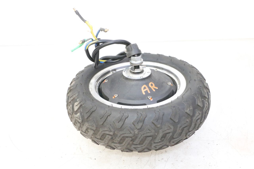 photo de REAR RIM AND TIRE DUALTRON VICTOR LIMITED 1