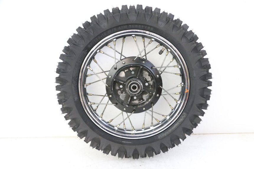 photo de REAR RIM AND TIRE YAMAHA PW 80 (1983 - 2014)