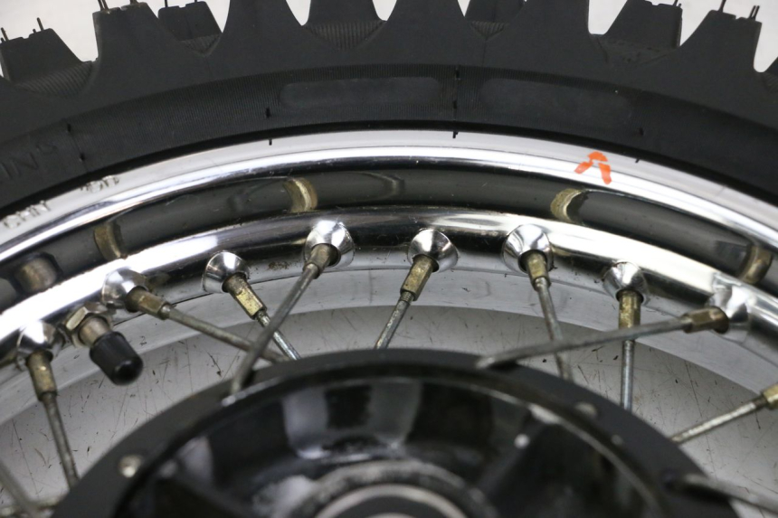photo de REAR RIM AND TIRE YAMAHA PW 80 (1983 - 2014)