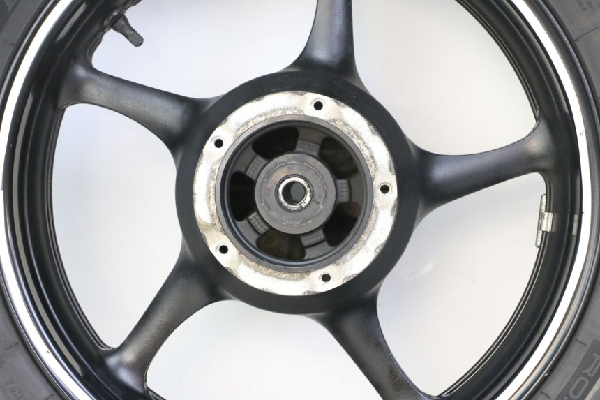 photo de REAR RIM AND TIRE YAMAHA XJ6 ABS 600 (2008 - 2016)