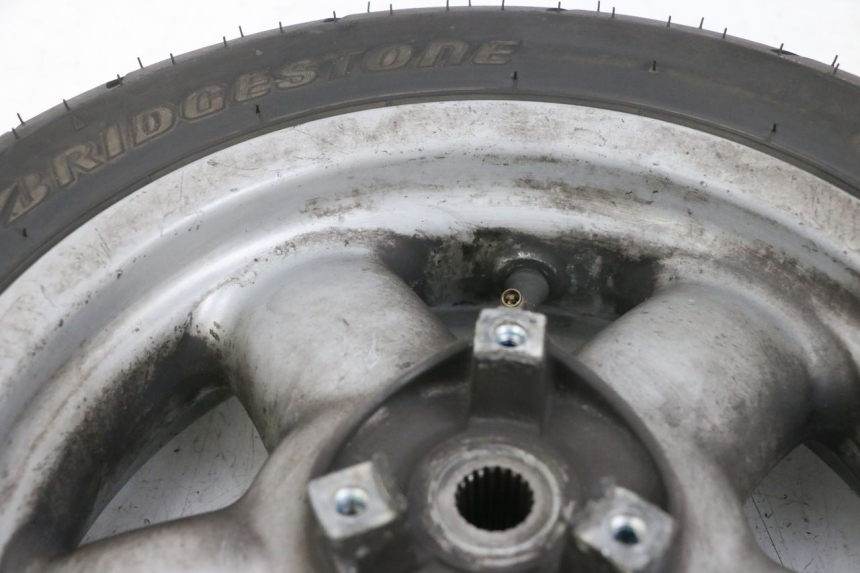 photo de REAR RIM AND TIRE YAMAHA YP MAJESTY 125 (2002 - 2006) - Checked used part