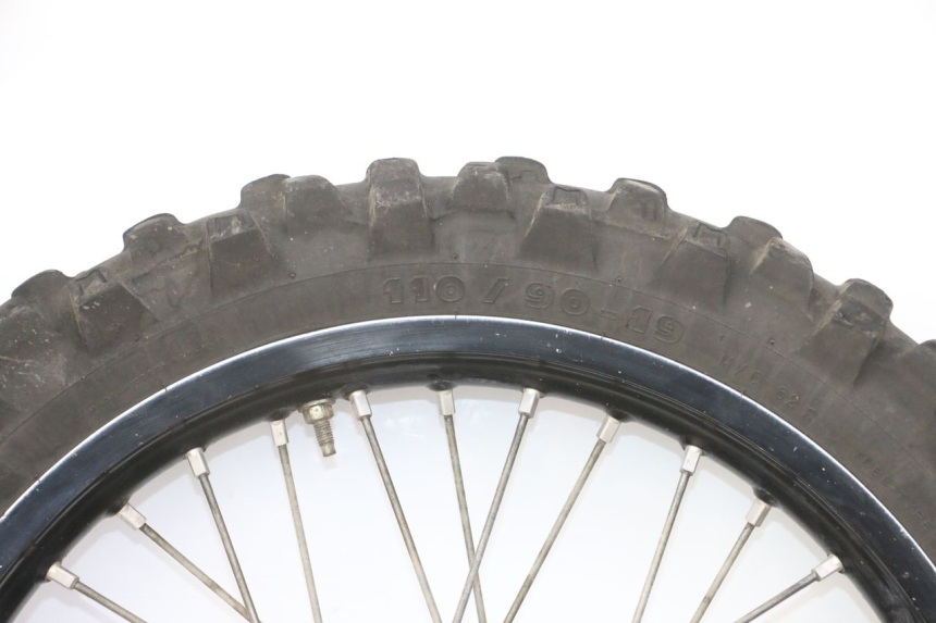 photo de REAR RIM AND TIRE YAMAHA YZ-F YZF 250 (2014 - 2018)