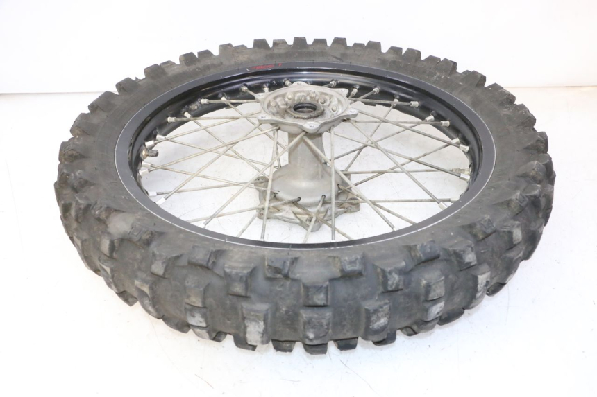photo de REAR RIM AND TIRE YAMAHA YZ-F YZF 250 (2014 - 2018)