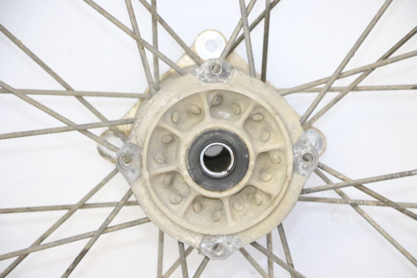 photo de REAR RIM AND TIRE YAMAHA YZ 85 (2022 - 2025)