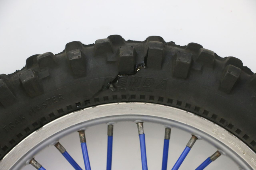 photo de REAR RIM AND TIRE YAMAHA YZ 85 (2002 - 2018)
