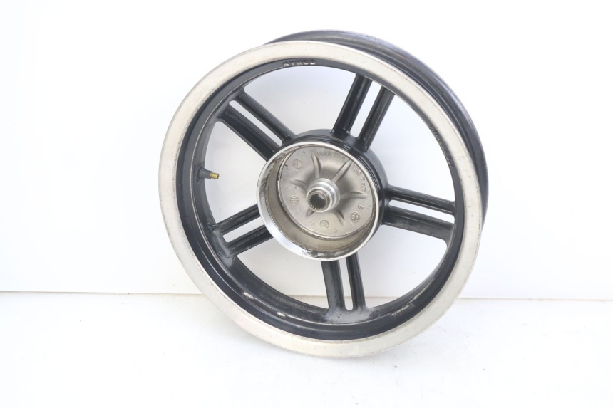 photo de REAR WHEEL RIM KYMCO AGILITY 16+ 4T 50 (2018 - 2023)