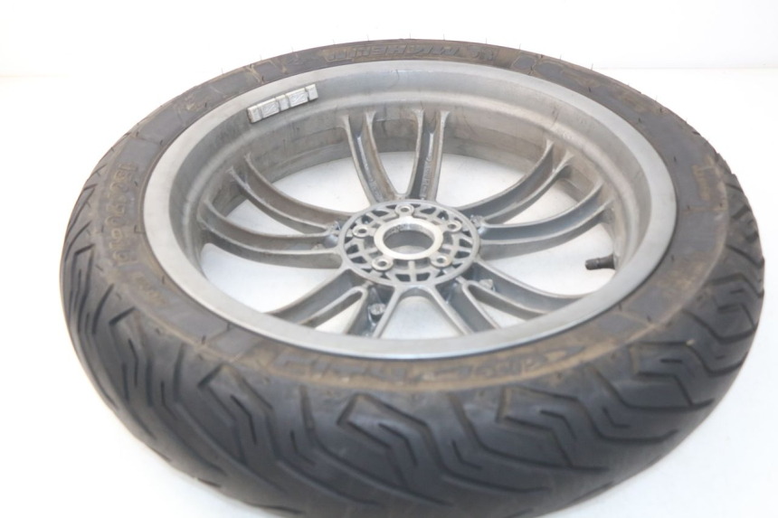 photo de REAR RIM PIAGGIO CARNABY 125 (2007 - 2011)