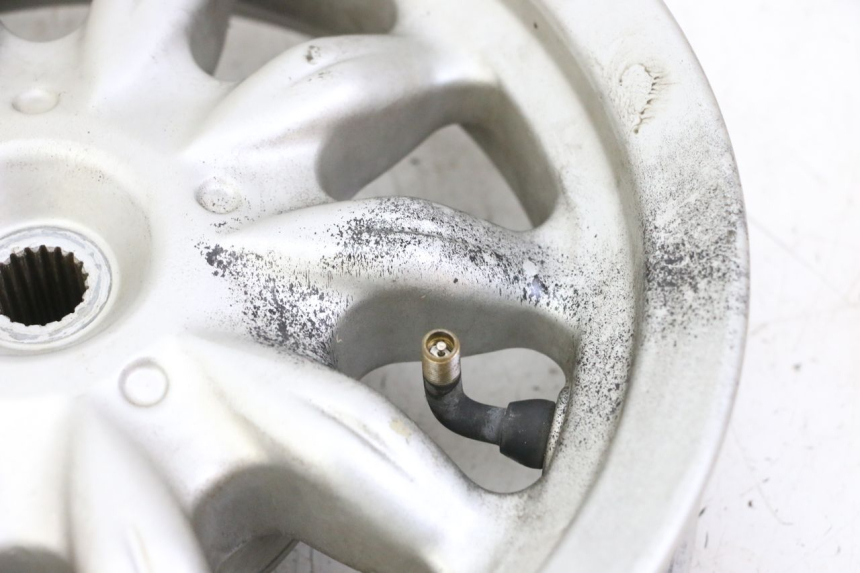 photo de REAR RIM DAELIM BESBI 125 (2007 - 2008)