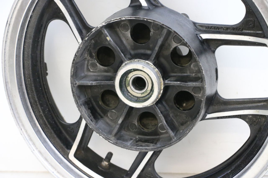 photo de REAR RIM KAWASAKI GPZ RX 1000 (1986 - 1988) - High-resolution close-up