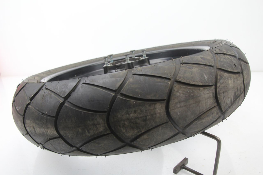 photo de REAR RIM SUZUKI GSF N BANDIT 600 (2000 - 2004)