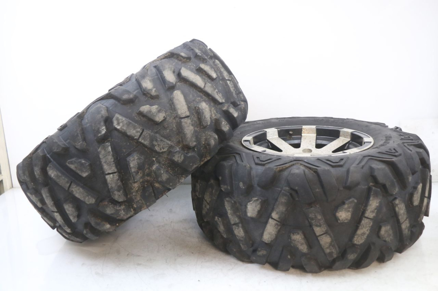 photo de REAR RIM HYTRACK HY S 4X4 410 (2013 - 2016)