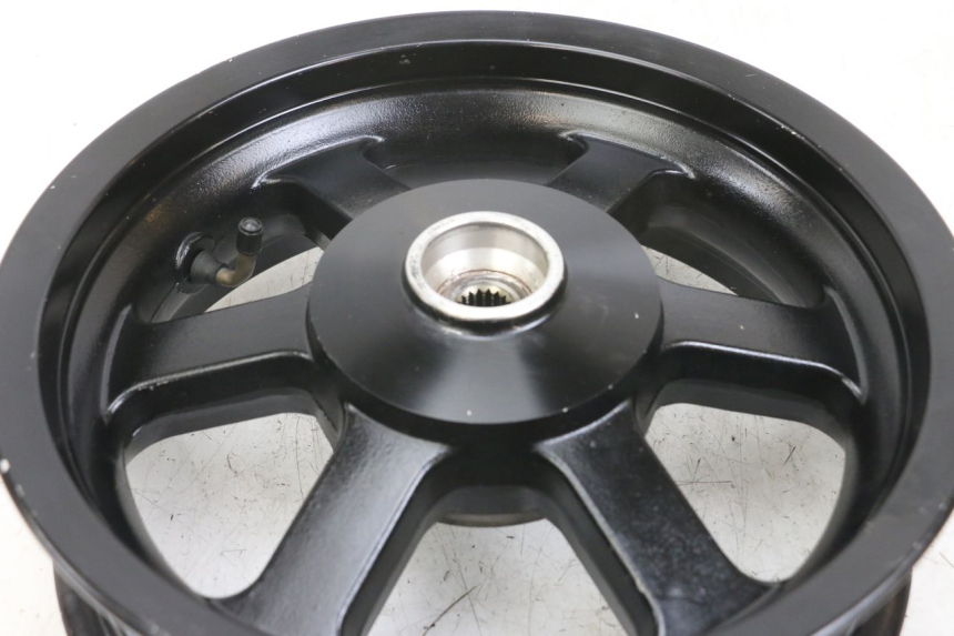 photo de REAR WHEEL KEEWAY RY6 2T 50 (2011 - 2019)