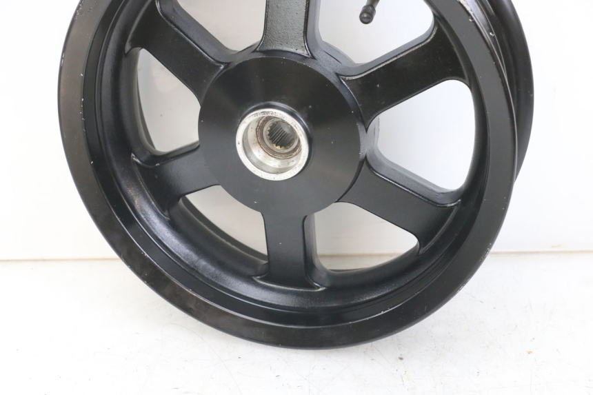 photo de REAR WHEEL KEEWAY RY6 2T 50 (2011 - 2019)