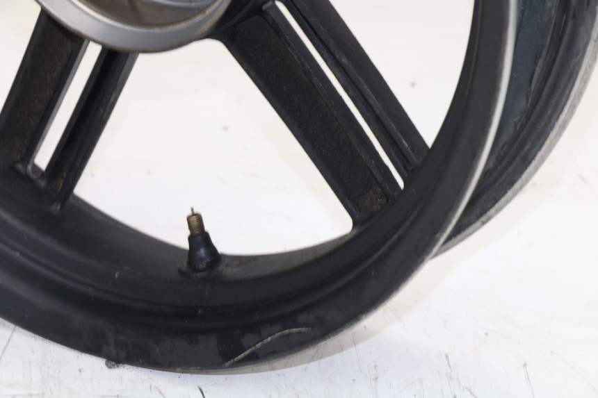 photo de REAR WHEEL RIM KYMCO AGILITY CITY 2T 50 (2008 - 2016)