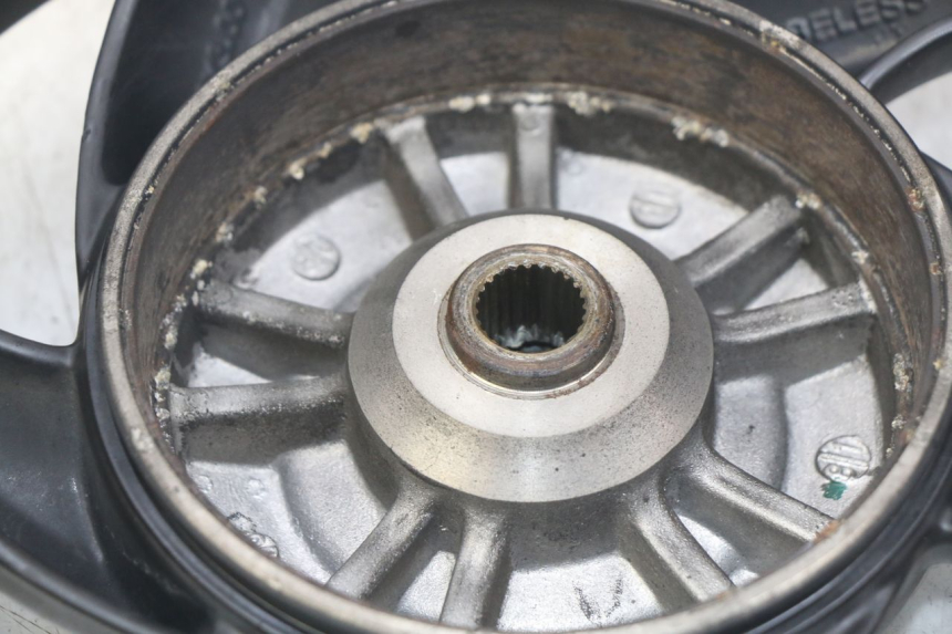 photo de REAR WHEEL RIM PIAGGIO NEW TYPHOON 50 (2018 - 2021)