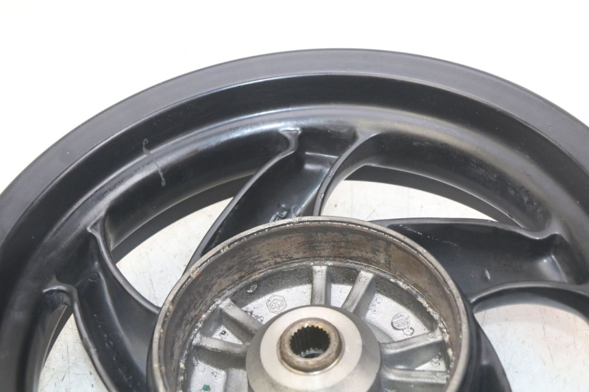 photo de REAR WHEEL RIM PIAGGIO NEW TYPHOON 50 (2018 - 2021)