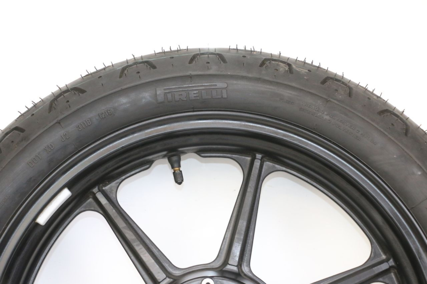 photo de REAR RIM ROYAL ENFIELD CONTINENTAL GT 650 (2019 - 2024)