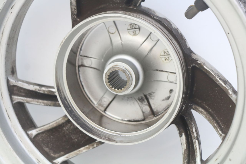 photo de REAR WHEEL RIM KYMCO SENTO 100 (2008 - 2013)