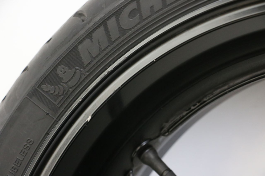 photo de REAR RIM SUZUKI GSR 750 (2011 - 2017)